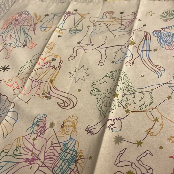 Zodiac Patterned Kitchen Towel - Picture 4 of 6